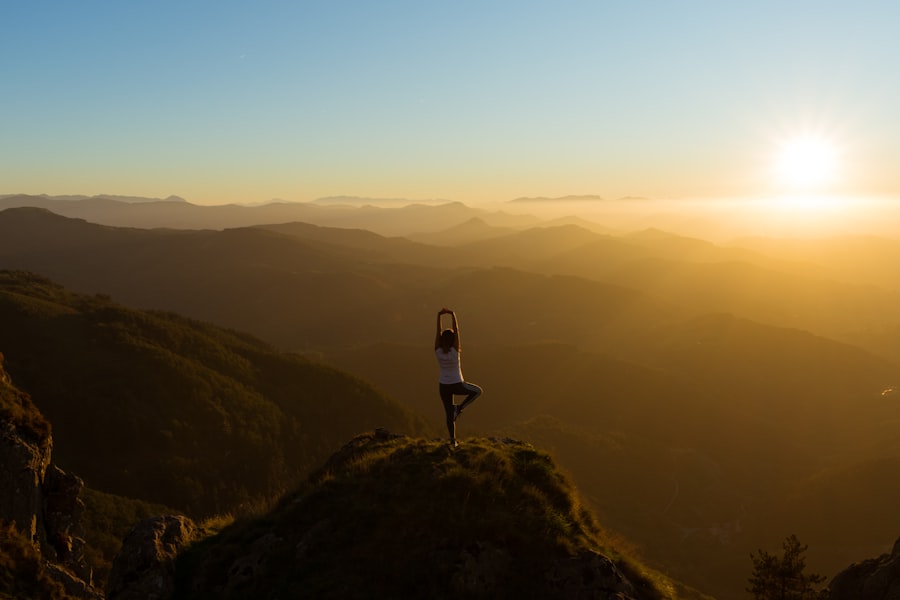 Utilisation du Baume du Tigre dans la Pratique du Yoga